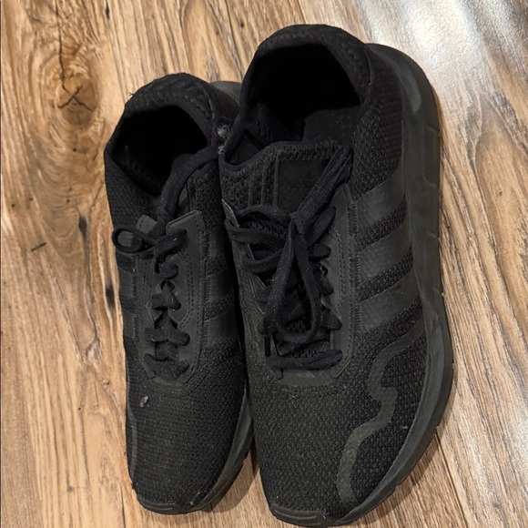 Adidas Black Knit Sneakers - Picture 2 of 5